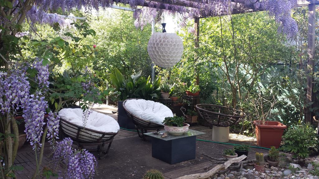 Teapot House Bed & Breakfast เปรูจา ภายนอก รูปภาพ
